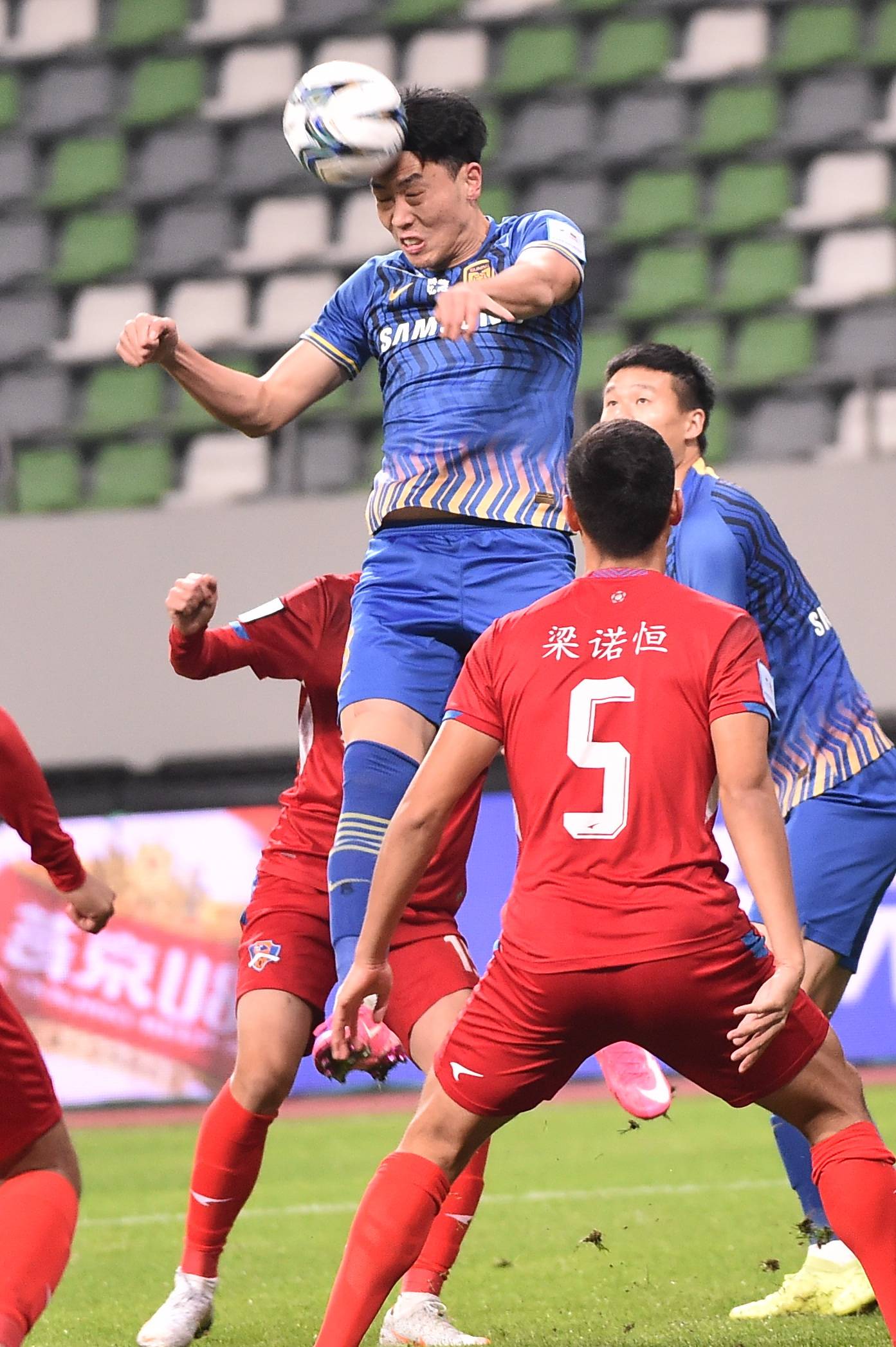 足球球员交易可以交易球员的足球游戏