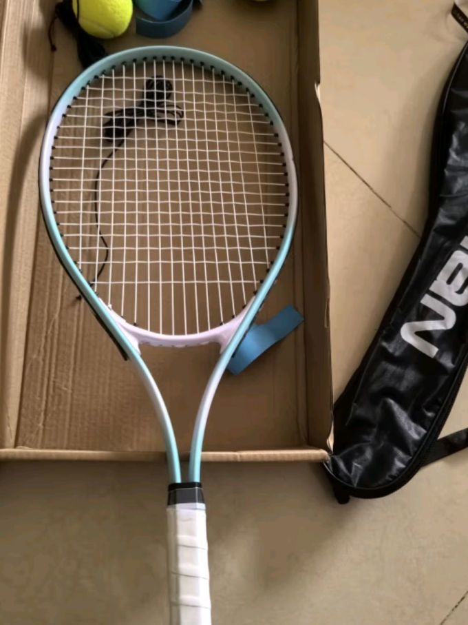 网球拍线网球拍线床16x19和18x20区别